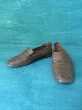 Fierro Tan Soft Leather Refined Loafers- sz Eu41/ US 10